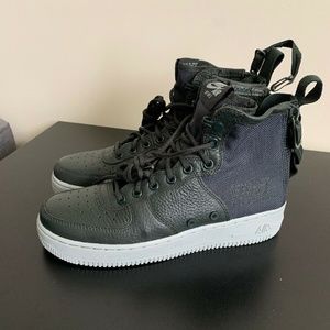 New Womens Nike SF AF1 Mid Air force one 5.5